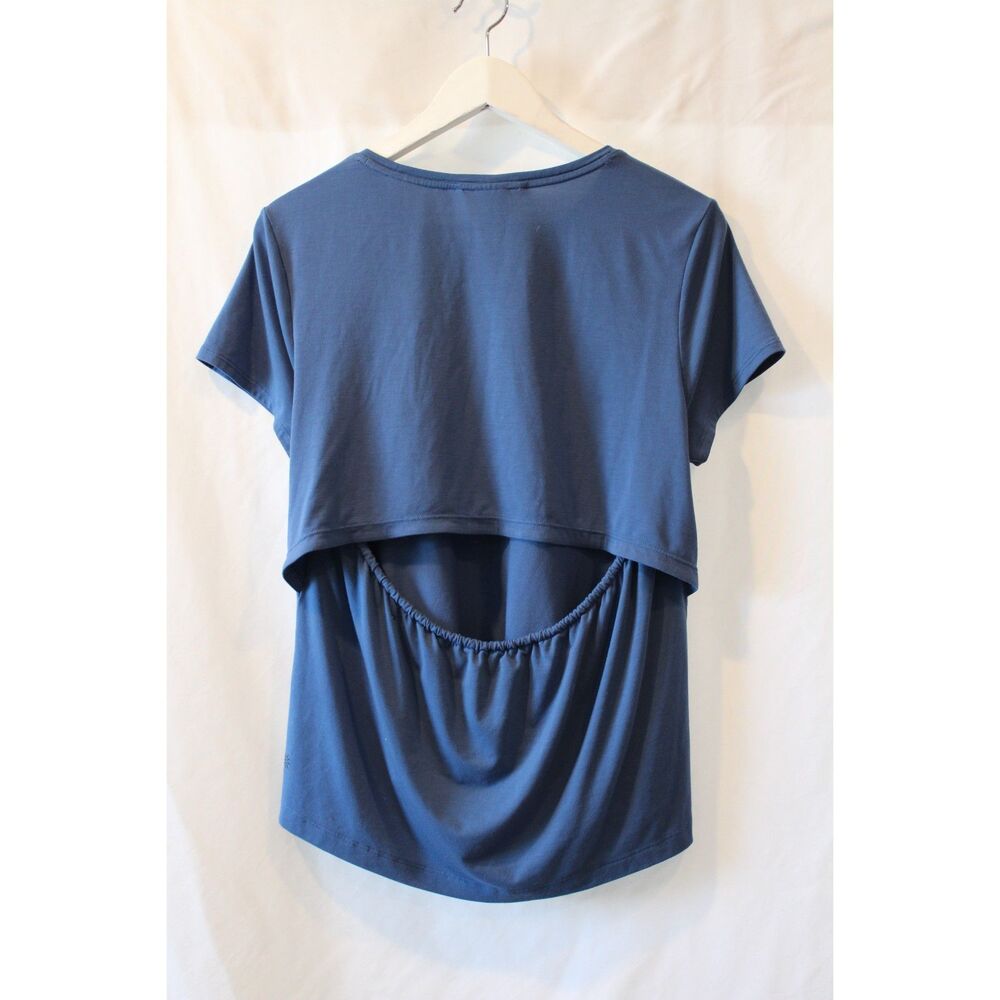 Athleta Blue Open back Tee M - Picture 3 of 4